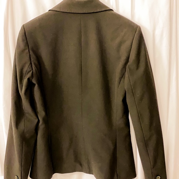 Women's Tahari Suit - Picture 3 of 6